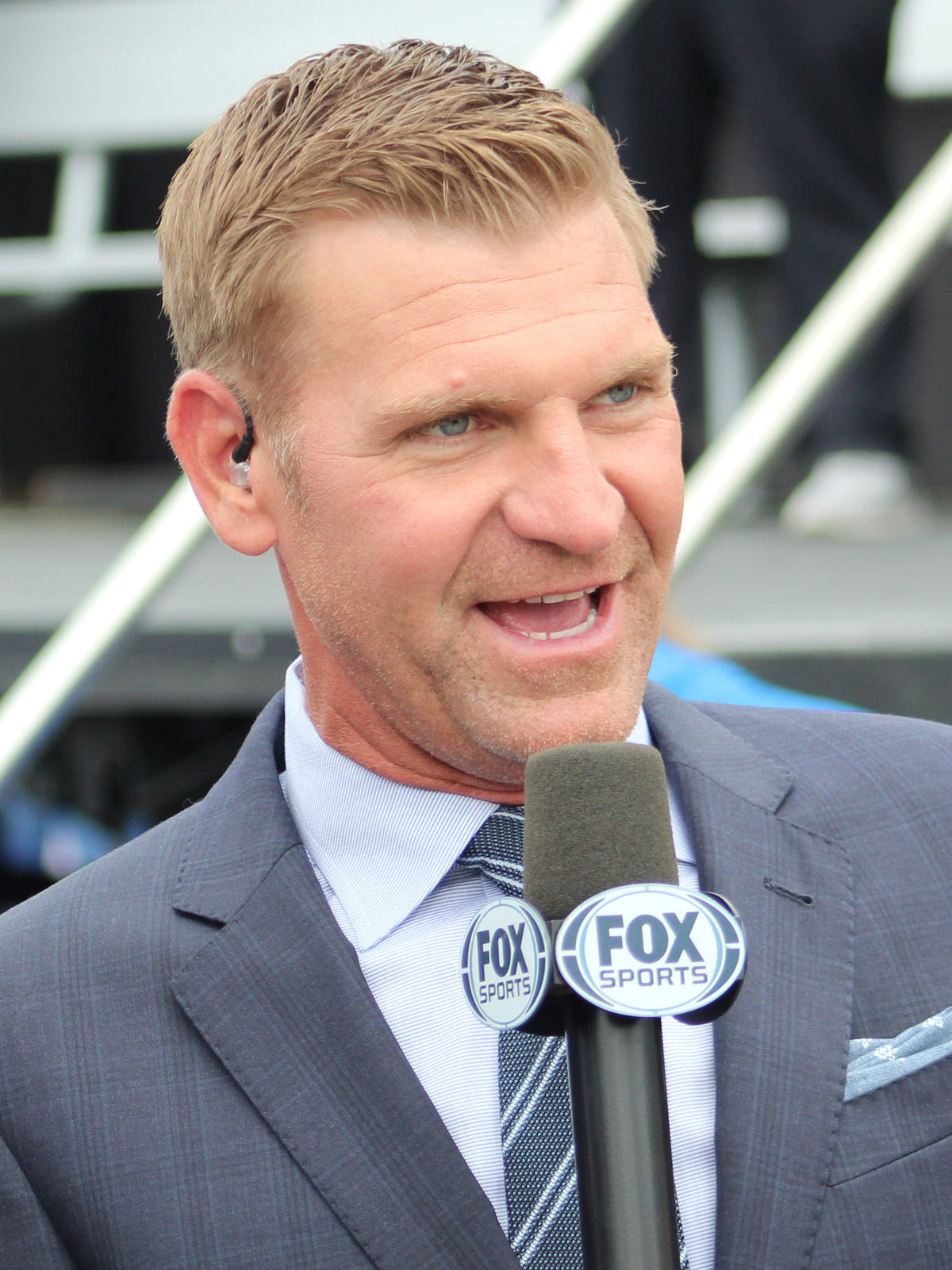 Card Profile: Clint Bowyer Image icon